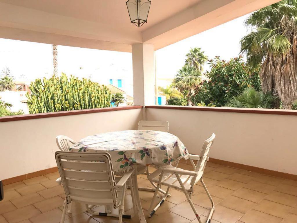 Appartamento Con Veranda Primo Piano Reitani Luaran gambar